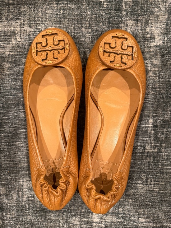 Tory Burch Shoes - Used Tory Burch Reva Ballet Flats size 5